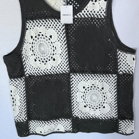 Forever 21 Men’s XXL Sweater Vest Olive Cream‎ Patchwork Crochet Knit Sleeveless - Picture 3 of 11